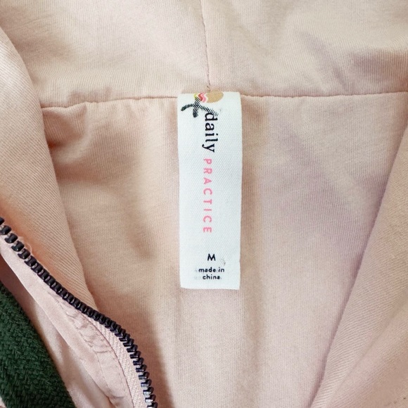 Anthropologie Daily Practice Glass Beach Zip Up Hoodie Vest Peach Size Medium - Picture 12 of 13